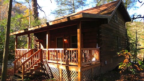 The Erica Cabin @ Elk Springs Resort