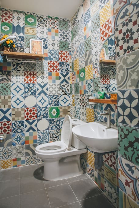 CoCo 1 - private toilet/bathroom