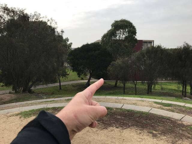 Inside a park. City views, Espresso, bikes sleep 7 gallery image 5