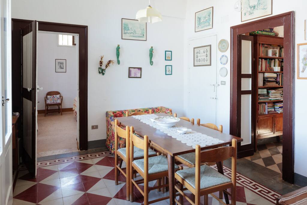 Dining room - outside access