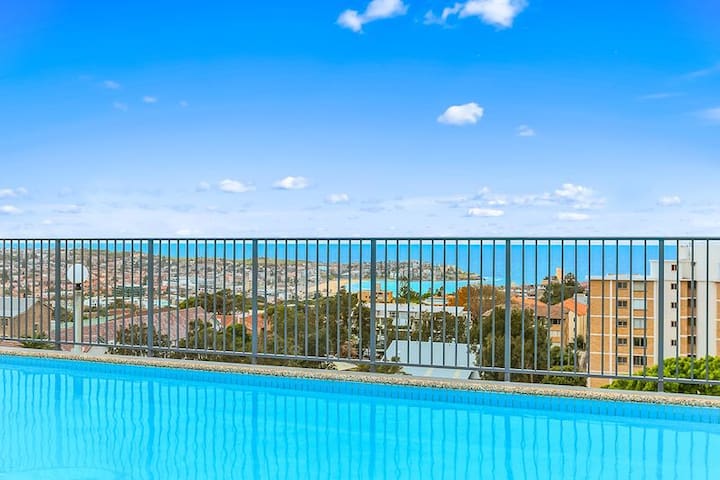 AMAZING! Bondi apartment with Rooftop Pool