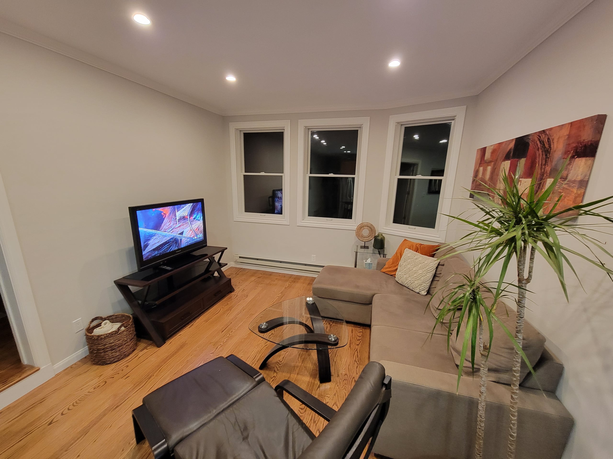 Condo in San Francisco · ★4.8 · 2 bedrooms · 3 beds · 1 bath - Image 7