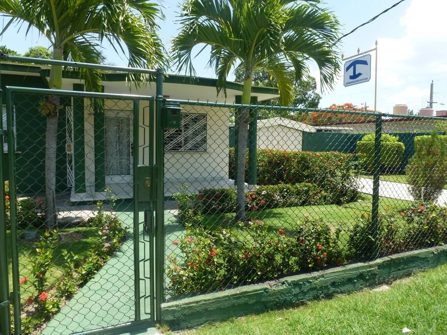 The casa from the street