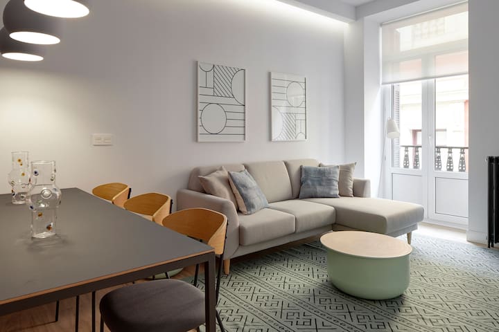 Mayor Suite 3 by FeelFree Rentals