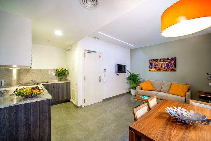 Ona Hotels & Apartments managed Airbnb listing 2