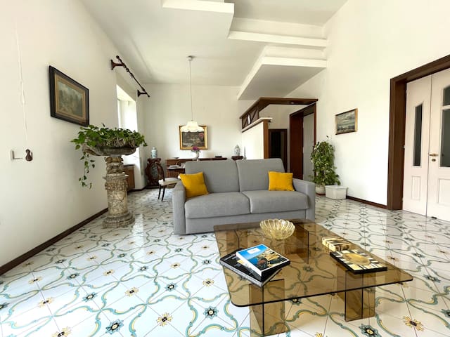 Big flat view Capri-Sorrento gallery image 5