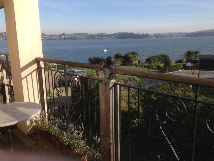 Île de Tibidy locations de vacances et logements HôpitalCamfrout