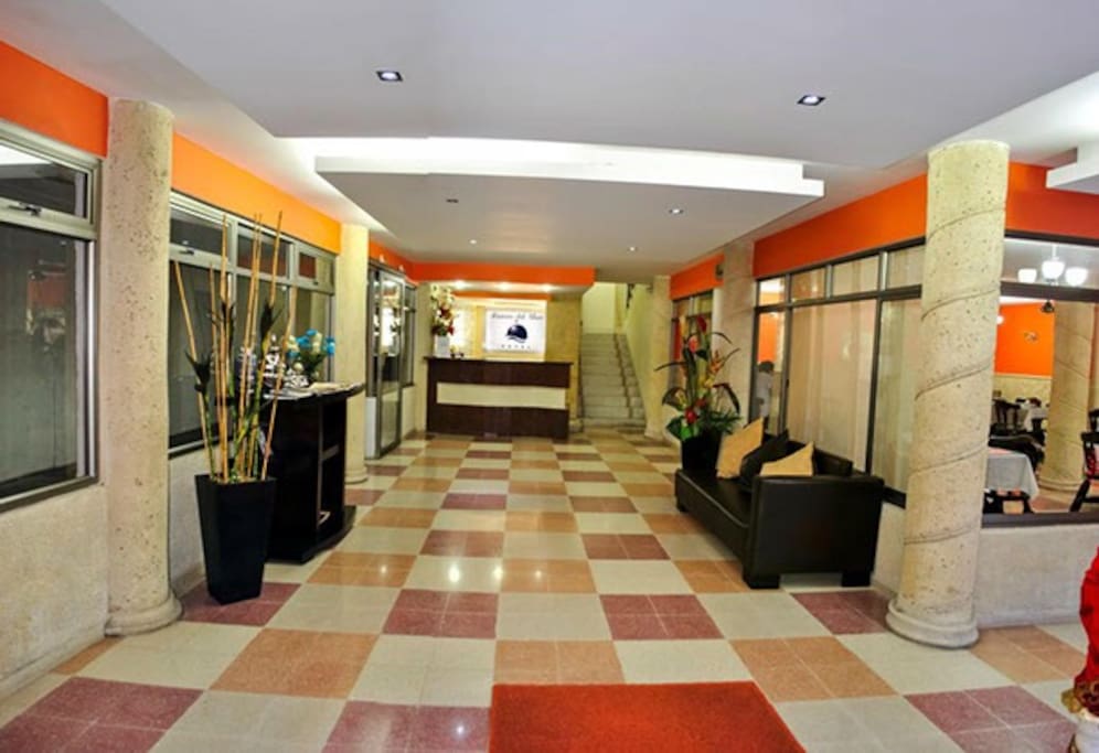 Lobby y restaurante