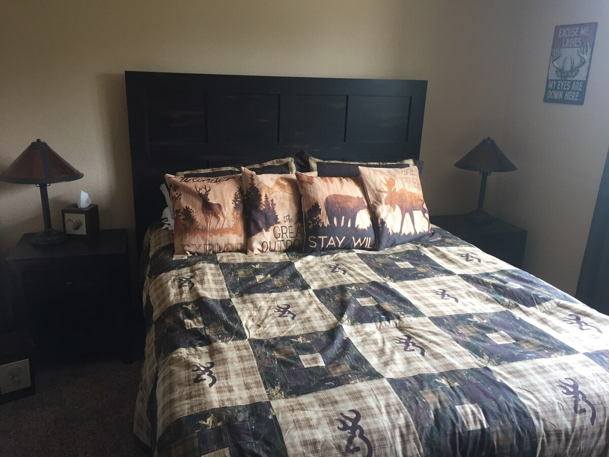 Удобно двойно легло в кабина. 