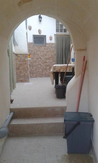 ingresso con ortale