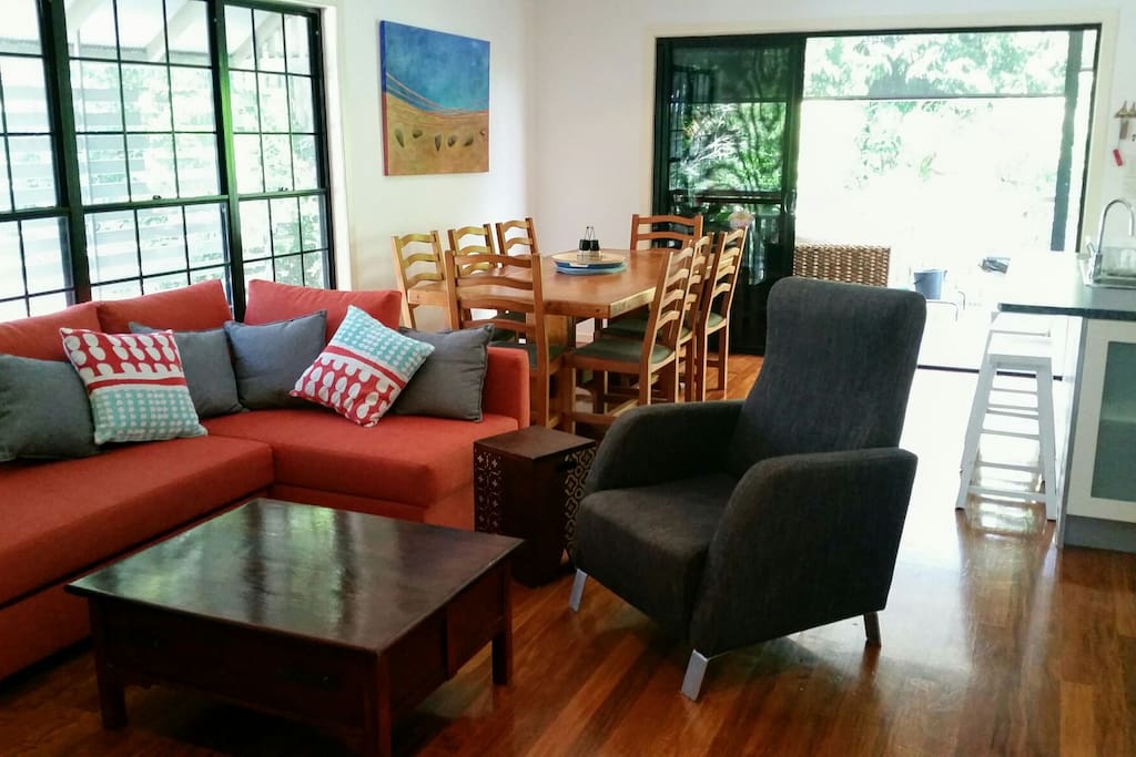 Large open living & dining area.