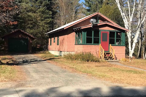 Cozy Central Adirondack Charmer