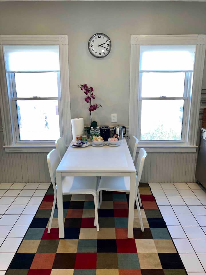 Clean | Renovated | Washer—Dryer—2BR—Free Parking