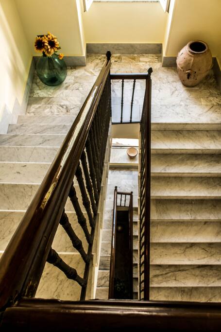 Scale di accesso al B&B.
