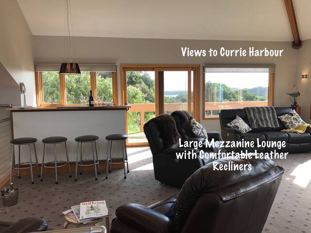 Gilligans gallery image 2