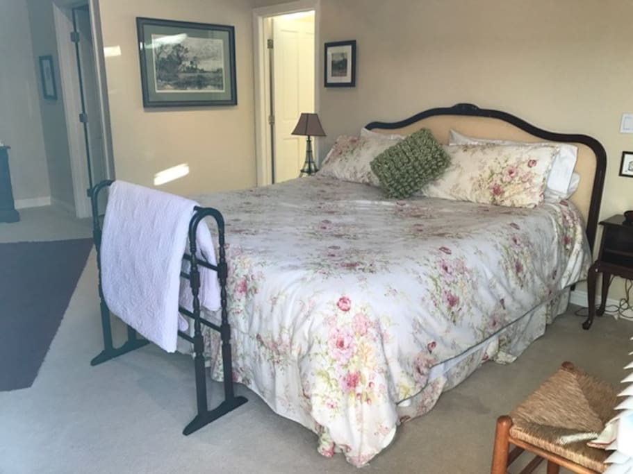 Cal King Bed + Linens