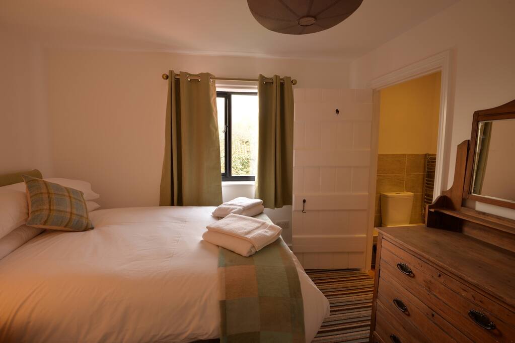 This is our spare room attached to bedroom 1
as our family room
