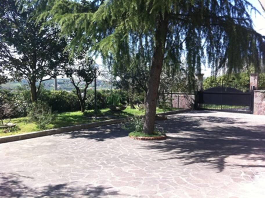 Cortile sottostante