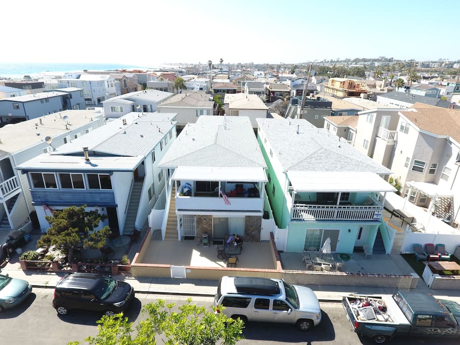 middle beach house, upper unit B