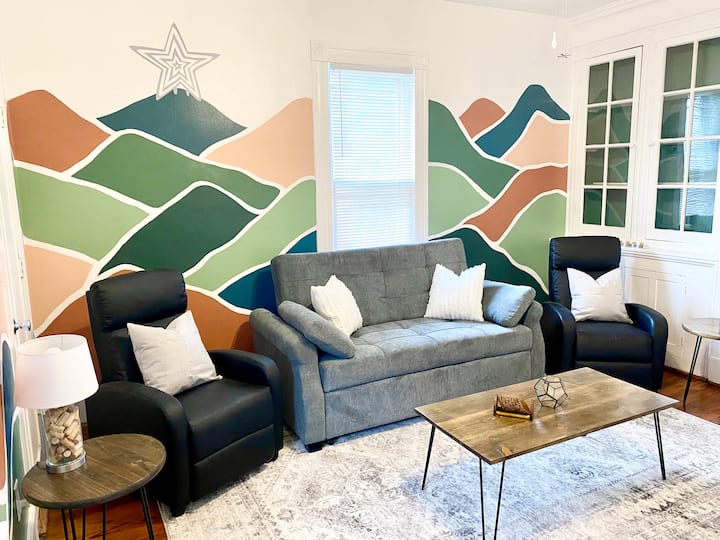2br Modern Bottom Unit Downtown Roanoke - Roanoke, VA