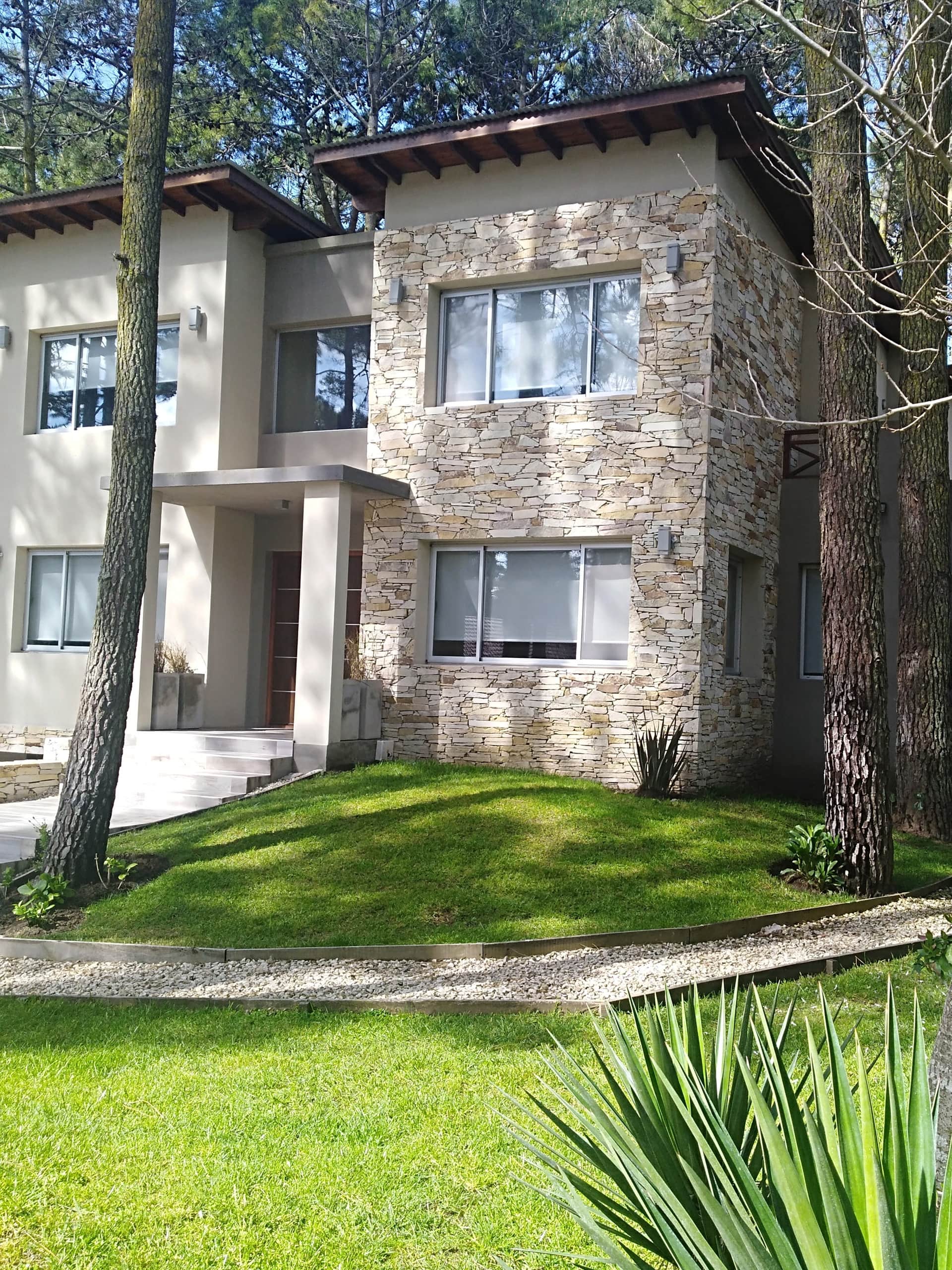 BEAUTIFUL DUPLEX IN CARILÓ FOR 4 PEOPLE