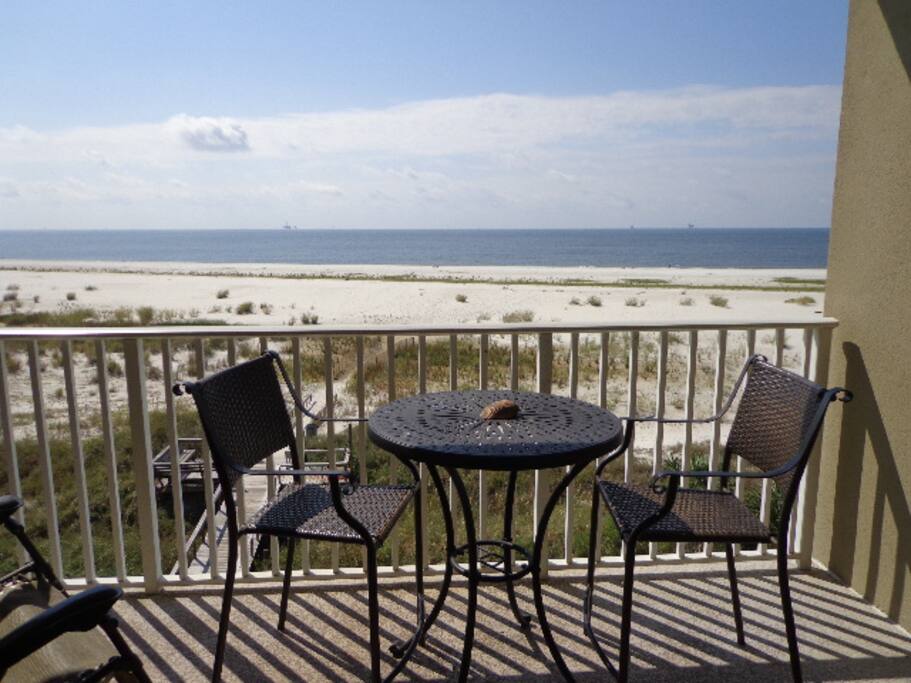 The Inn 408-Balcony View