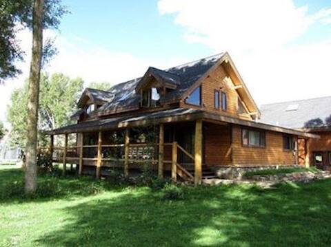 Large Gunny Home-2 ski areas-Monarch/CB 7BR/5B
