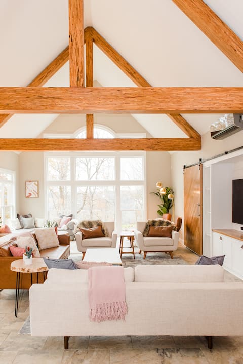 The Reverie: 70 acre Potomac Waterfront Retreat
