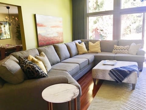 Top Airbnb: Deerhaven in Santa Rosa