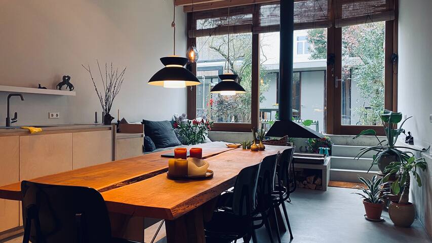 One of a kind, a Piece of art gallery image 2