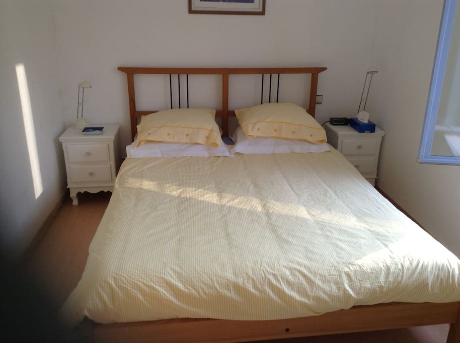 Front bedroom.