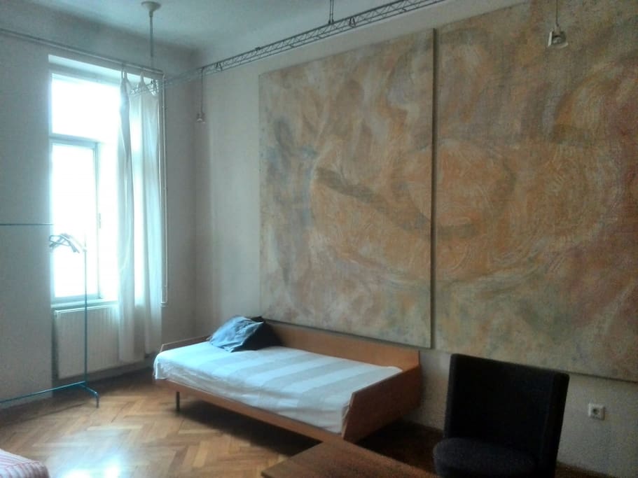 daybed which can be set up as a bed
