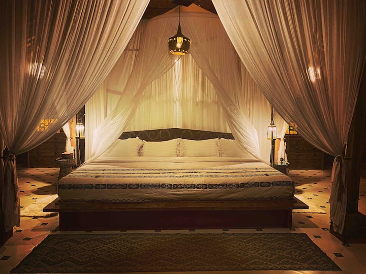 საძინებელი 1