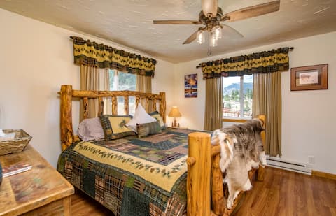 Beautiful Cabin w/HotTub-Minutes to EstesPark-RMNP