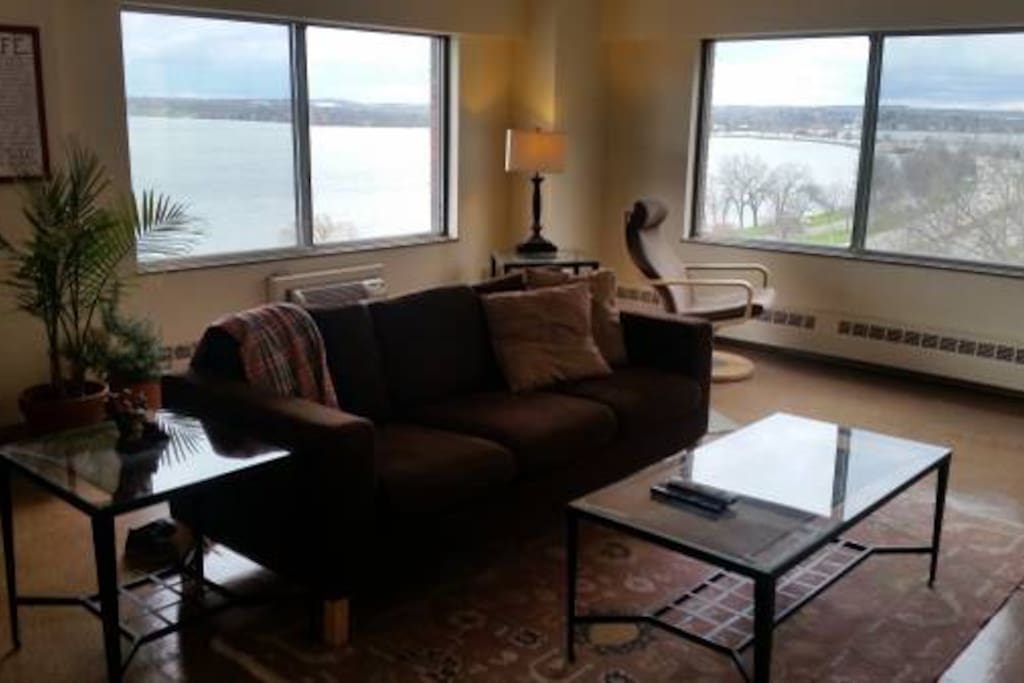 panoramic lake views - catch the morning sunrise over the lake