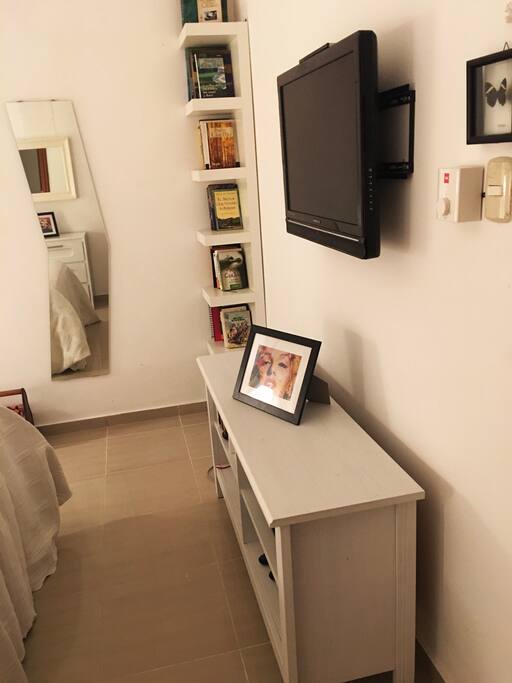 For relax, TV cable, video games and great variety of books