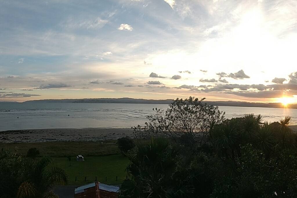 Commanding views across Poverty Bay to Nicks Head