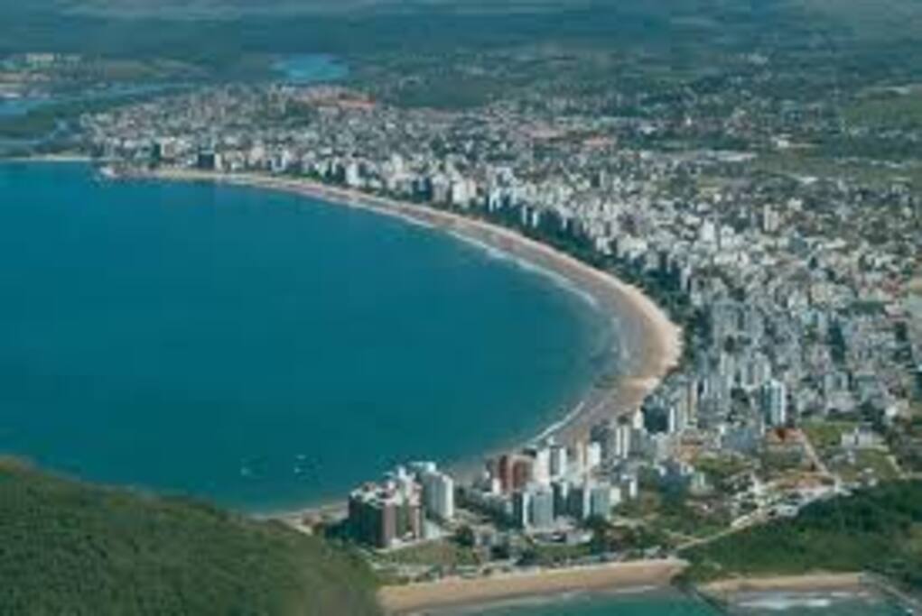 Praia do morro e praia da cerca (menor na parte de baixo)
