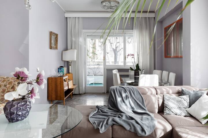 Hanini House 5BR Vatican area Terrace, Jetted tubs gallery image 4