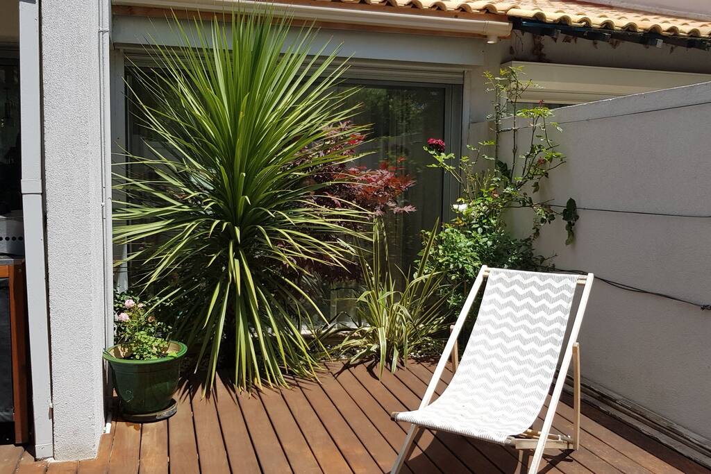Terrasse 1 coin repos