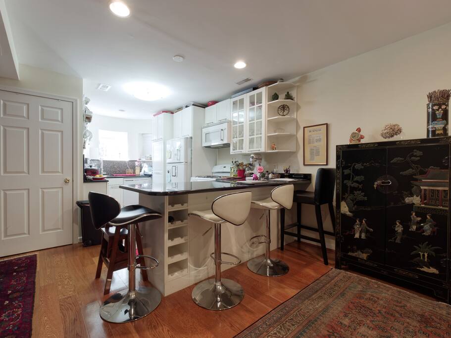 Dining/work granite island