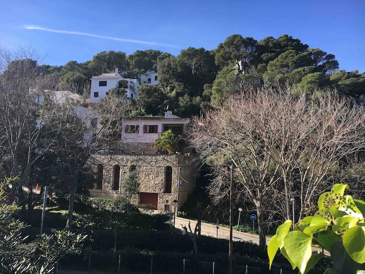 Souterain-studio near the beach of Sa Riera/Begur
