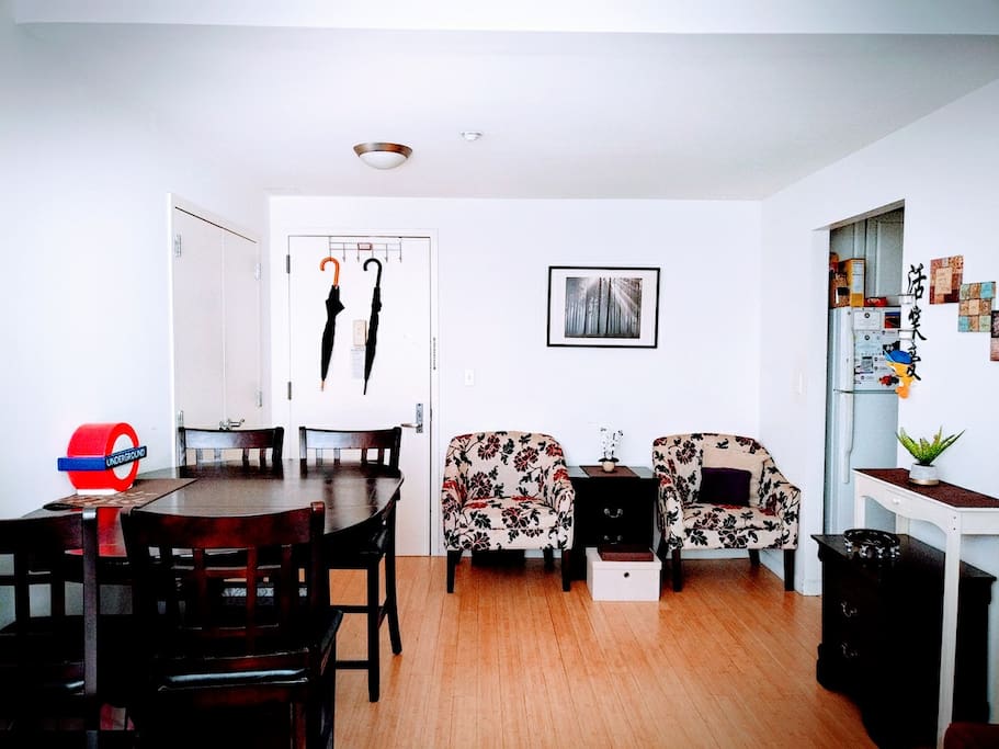 Dinning and additional Sitting Area