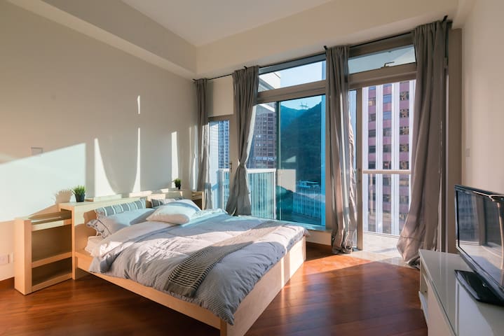 Luxury Living Downtown Condo View Apartments For Rent In Hong View Photos
