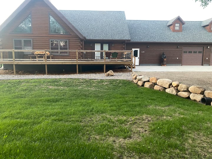Black Bear Lodge Lake Madison - Houses for Rent in Madison, South