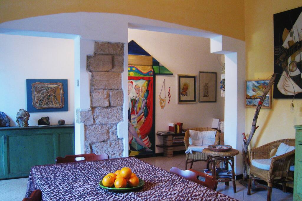 Salone