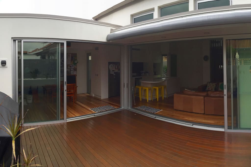 Open plan kitchen, living, dining and outdoor entertainment area.