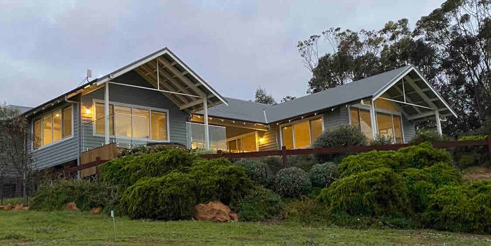 Sunset Deck, Yallingup gallery image 2