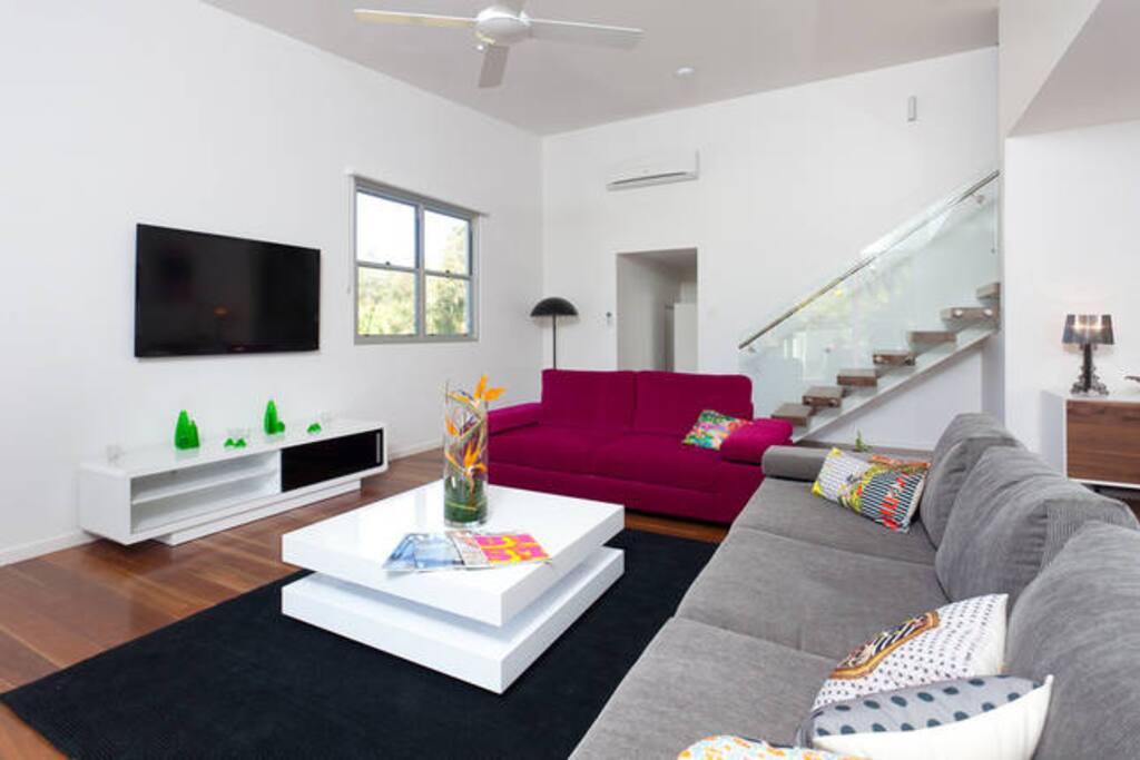 spacious lounge area