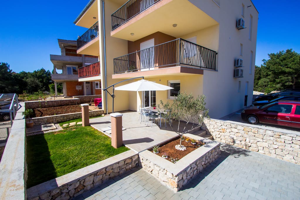 Terrace / Garden